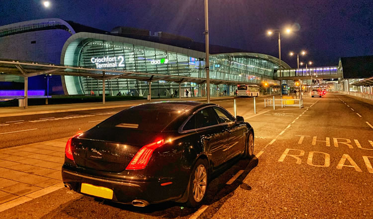 Private transfers for Belfast and Dublin airports